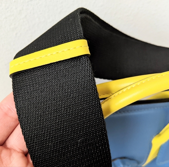 Versace Palazzo Empire Bag - Picture 3 of 15